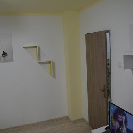Green Rooms Hunedoara Ngoại thất bức ảnh