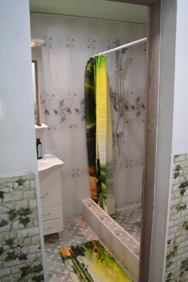 Green Rooms Hunedoara Ngoại thất bức ảnh