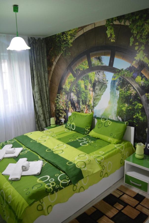 Green Rooms Hunedoara Ngoại thất bức ảnh