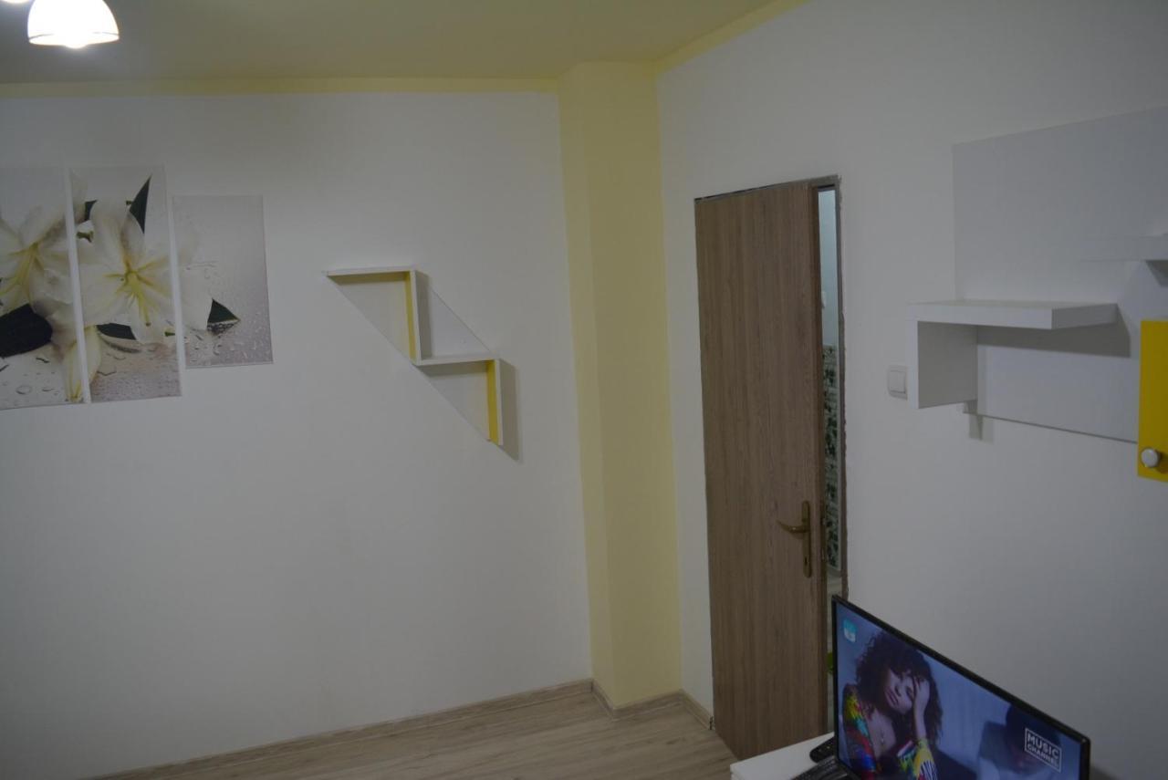 Green Rooms Hunedoara Ngoại thất bức ảnh